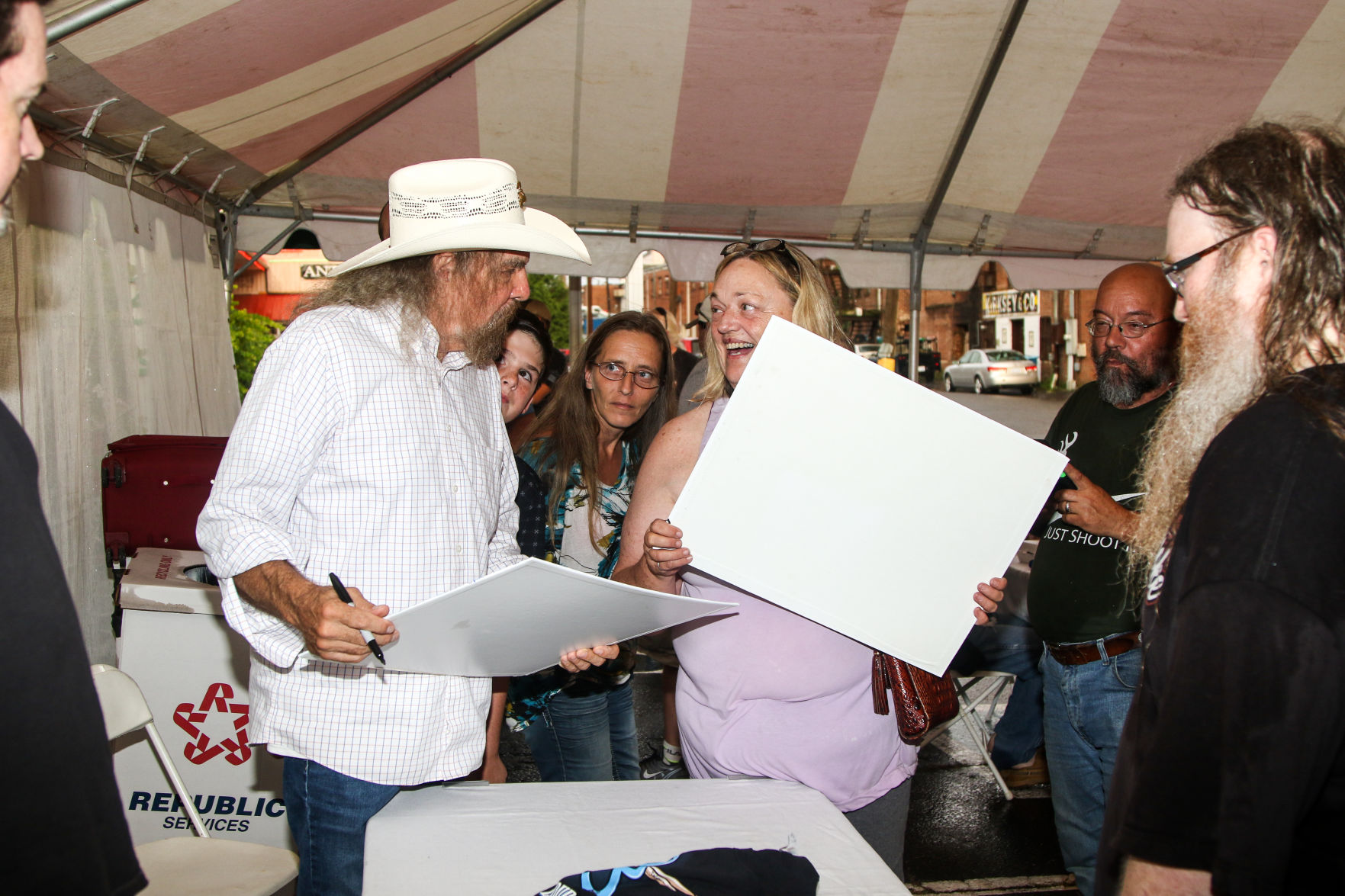 Artimus Pyle Band meet & greet @ Myras Valdese 8_2_19-6625.JPG